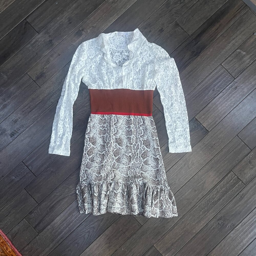 Chloe Lace top mini/midi dress